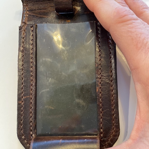 1 Brown Moore & Giles luggage tag THICK, STURDY LEATHER! Used Unisex Men Women’s - Picture 8 of 10